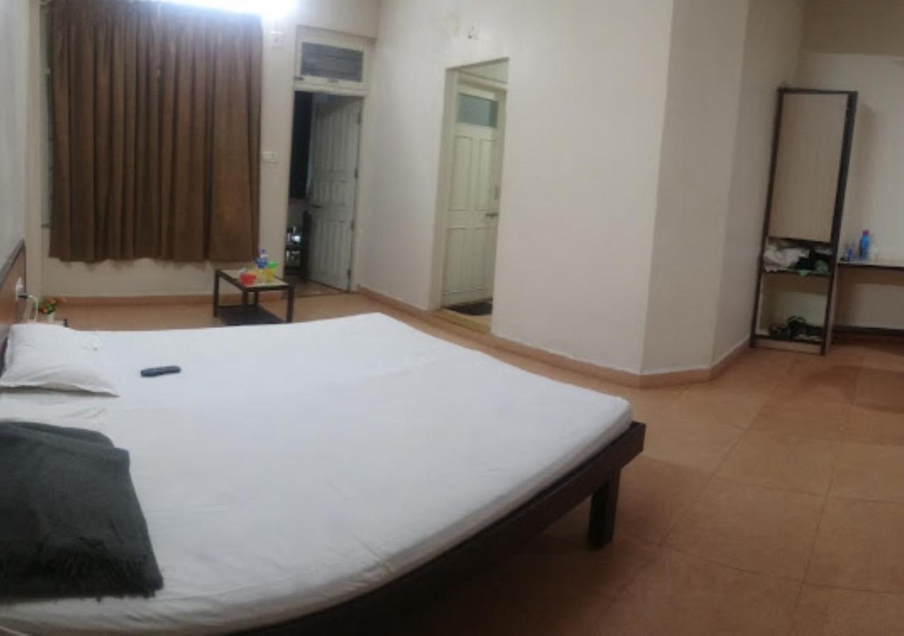 Hotel Durvankur กันปาตีปุเล ภายนอก รูปภาพ