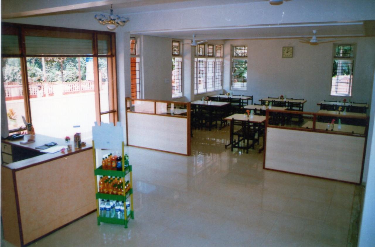 Hotel Durvankur กันปาตีปุเล ภายนอก รูปภาพ